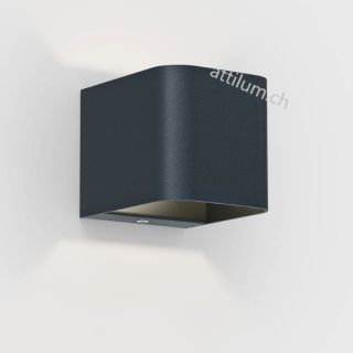 IP44, Intro schwarz